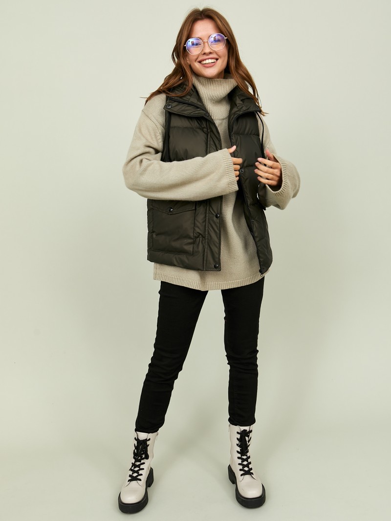 Утепленный жилет с капюшоном - фото описания №2