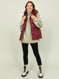 Жилет женский утепленный с капюшоном - EKZO