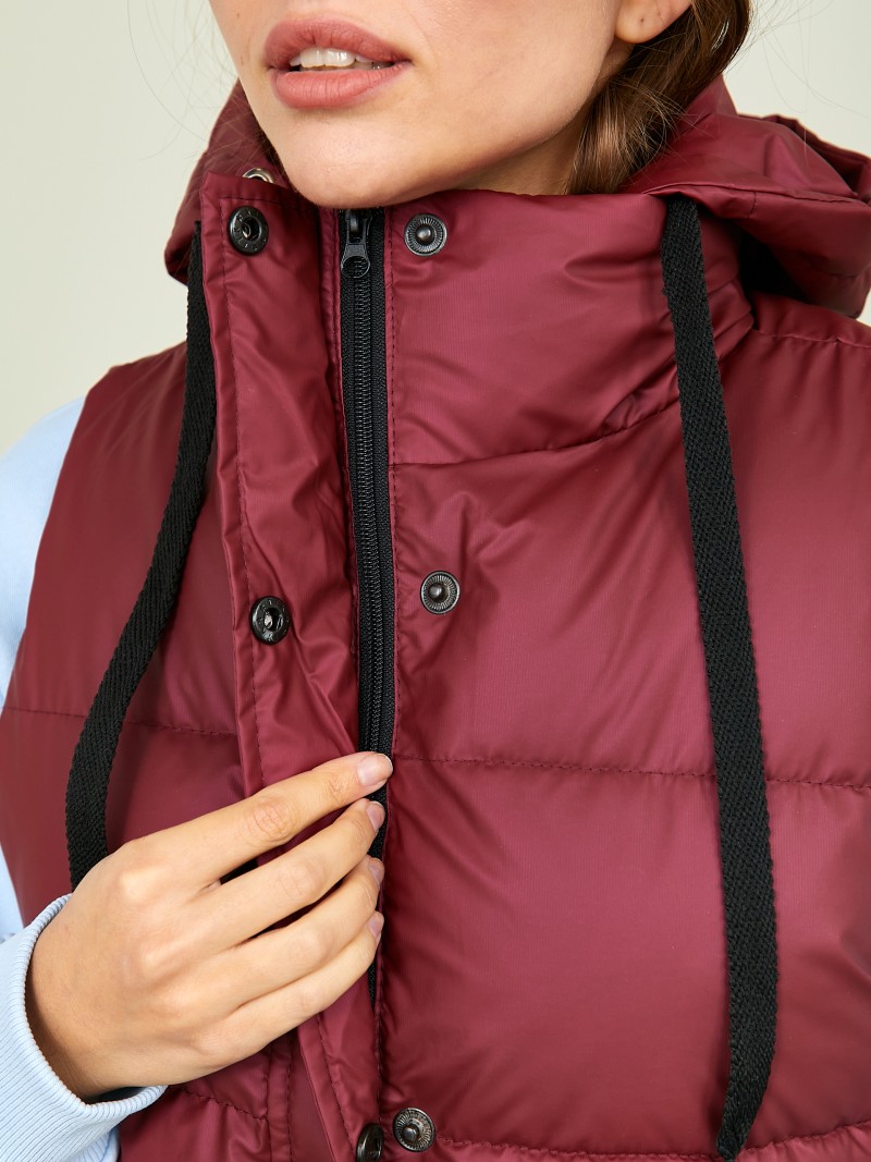 Жилет женский утепленный с капюшоном - фото описания №7